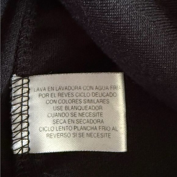 Kathy Ireland Black Button Down Shirt Elegant Style - Picture 6 of 7